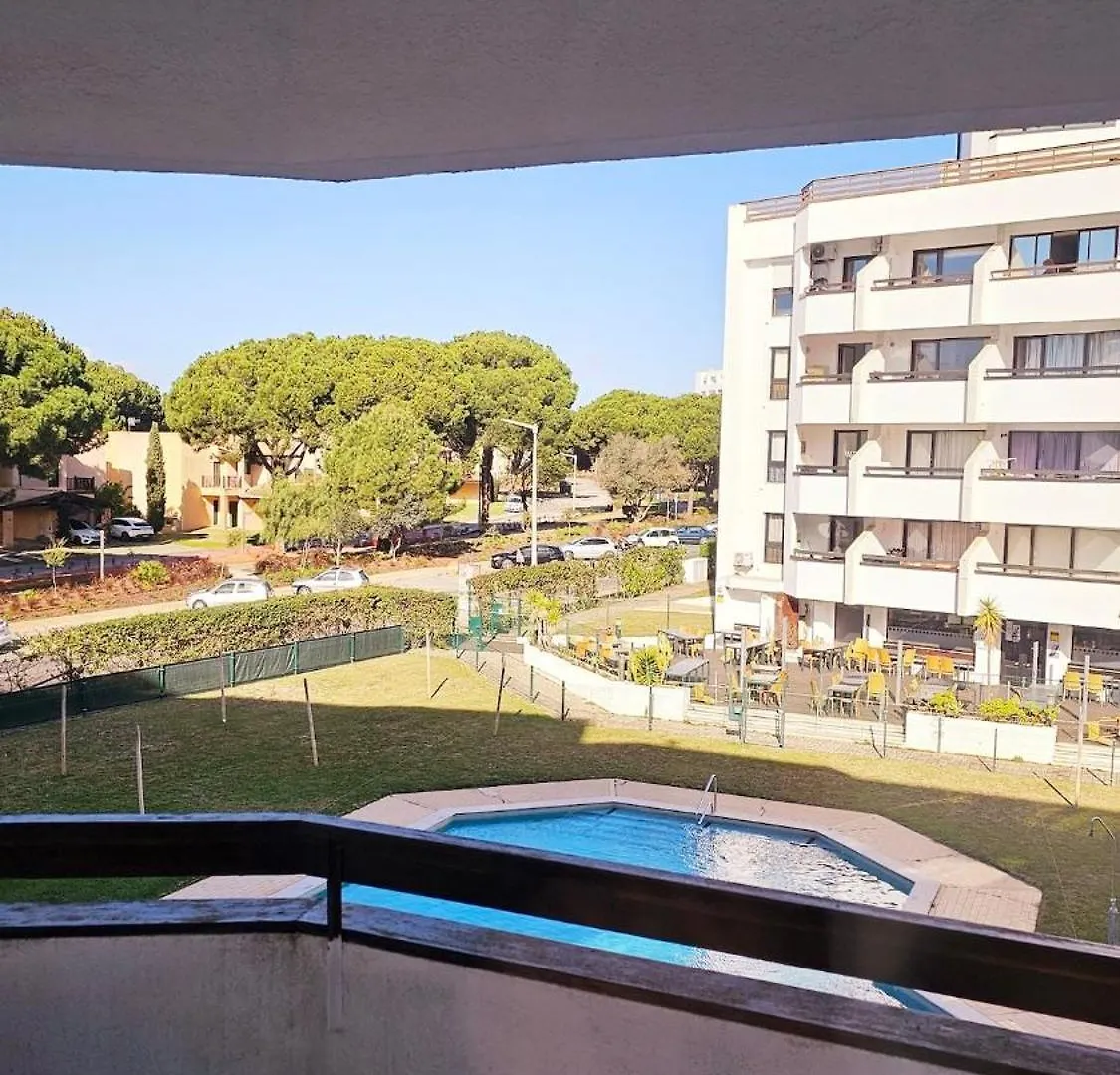 Apartment In Vilamoura With Pool Quarteira